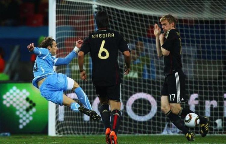 one day 2010世界杯「难忘2010世界杯季军战德国32乌拉圭弗兰险绝杀」