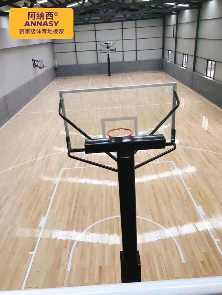 如何轻松打造NBA级别篮球场运动木地板漆防滑效果