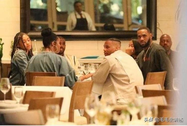nba球员餐食「NBA球员聚餐有什么规矩亚当斯每次必须买单老詹只花钱不吃」