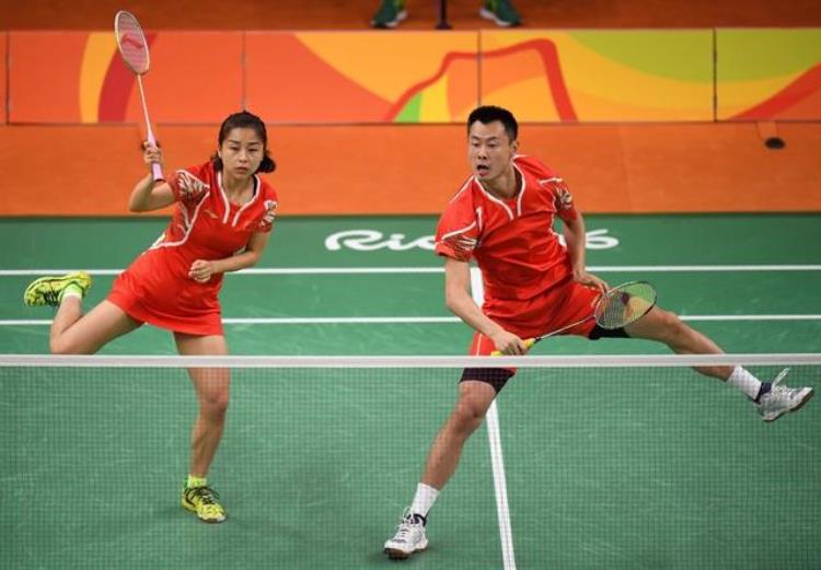 中国女排对战巴西队里约奥运会「奥运会第11比赛日中国女排克巴西进四强女排精神重现」