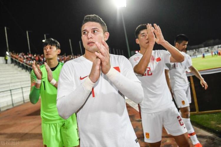 国际足联为了让中国进世界杯「全世界都在帮中国进世界杯足协却给自己制造门槛谁是绊脚石」