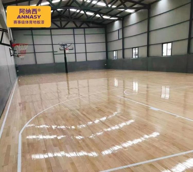 篮球馆木地板防滑漆「如何轻松打造NBA级别篮球场运动木地板漆防滑效果」