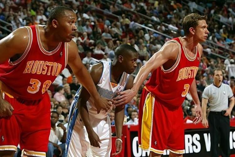 nba 博伊金斯「身高只有165M先后效力11支球队的博伊金斯为何能在NBA13年」