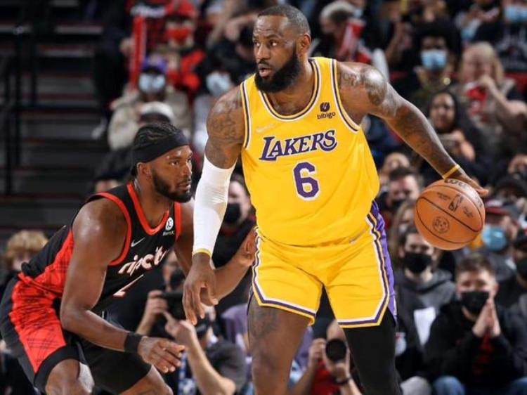 在nba到底怎样才算是划时代的巨星呢「在NBA到底怎样才算是划时代的巨星」