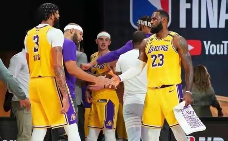 在nba到底怎样才算是划时代的巨星呢「在NBA到底怎样才算是划时代的巨星」