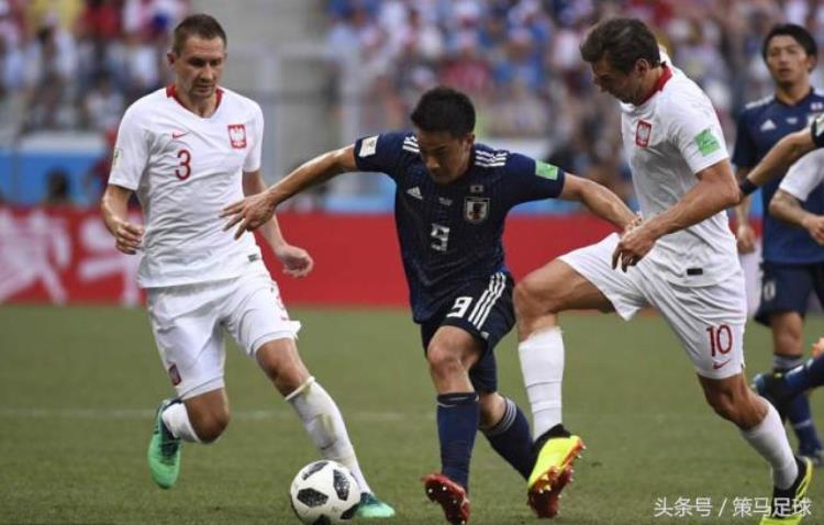 日本和波兰默契球「默契球再现世界杯日本战波兰遭球迷狂嘘非洲队只能无奈出局」