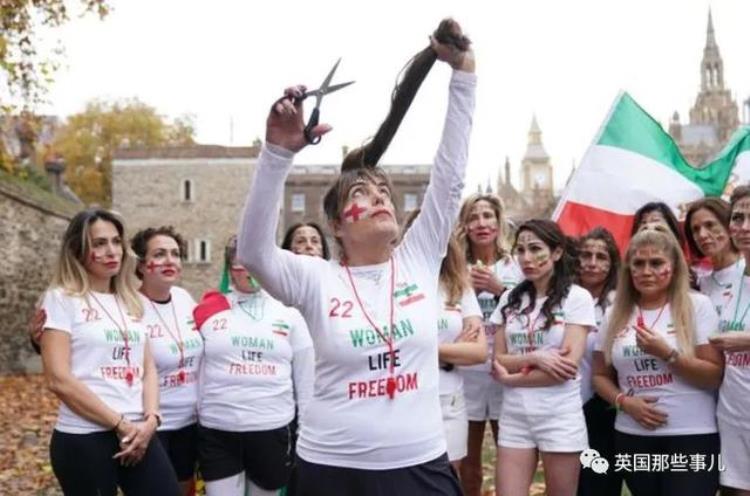 伊朗国家队世界杯「伊朗队世界杯比赛拒唱国歌这一切背后已有数百抗议者丧生」