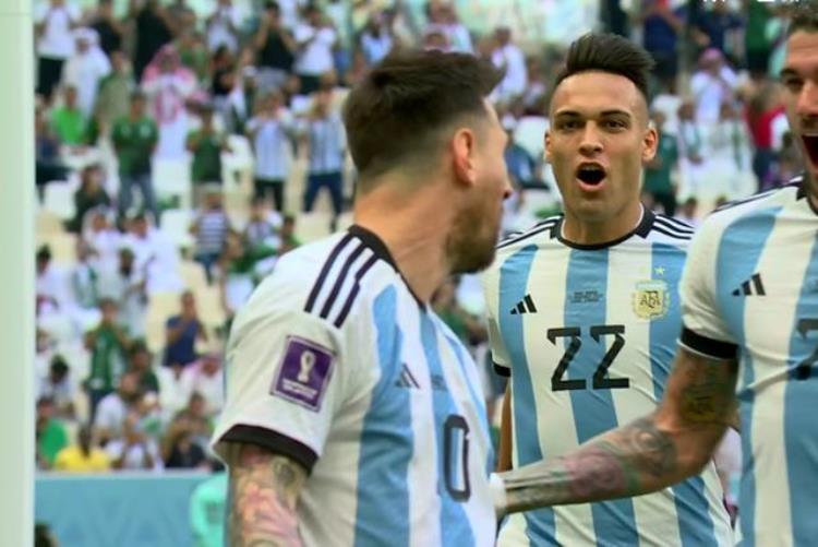 世界杯冠军出局「世界杯第3日最新夺冠概率出炉巴西第一阿根廷下滑到第六」