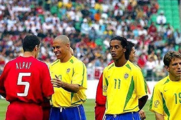 17年前韩日世界杯巴西夺冠之路是什么「17年前韩日世界杯巴西夺冠之路」