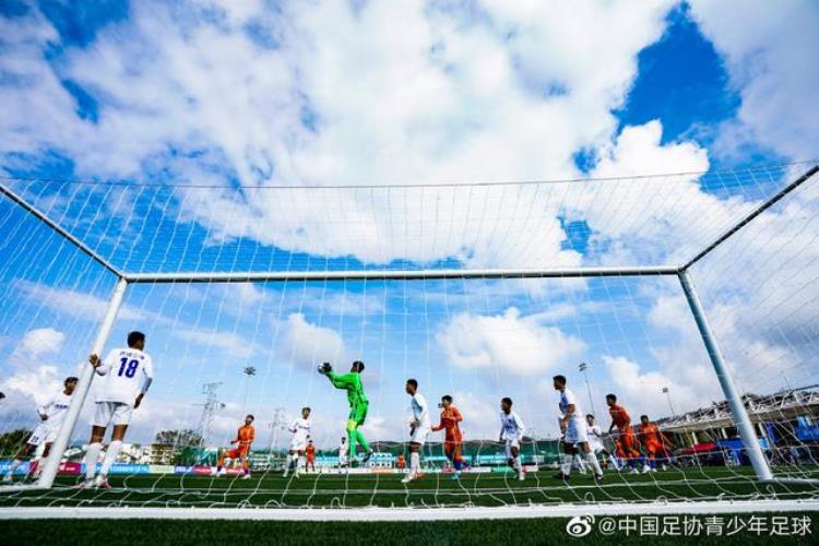 2021青少年足球「青少年足球发展2022完成奠基2023有望飞跃」