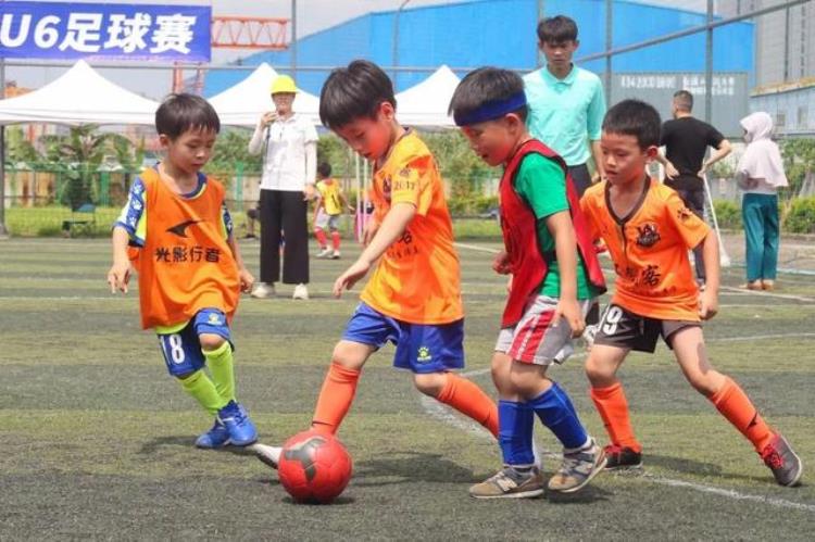 迪卡侬青少年足球赛「南粤全明星迪卡侬中山幼儿足球邀请赛你家孩子参加了吗」