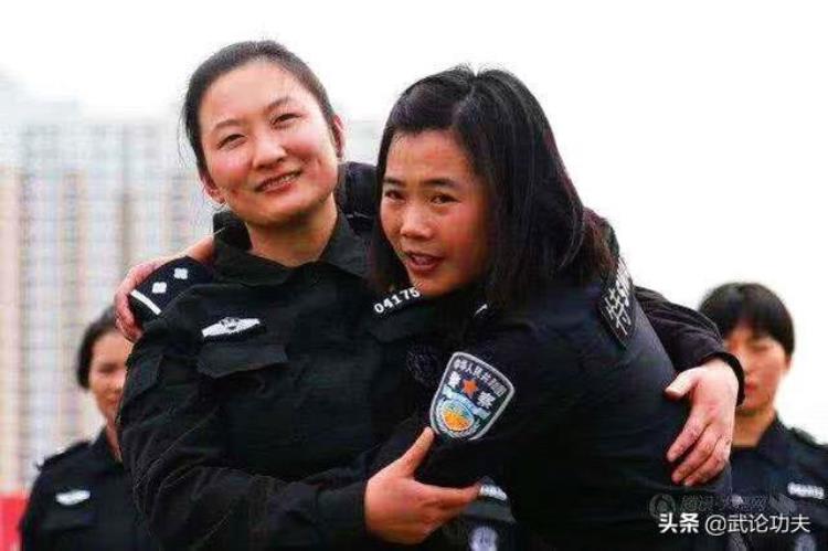 女子特警队选拔「揭秘女子特警队员曾是世界散打冠军当特警是一生的荣耀」