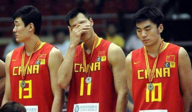 中国nba发展历程「NBA中国赛的发展史与中国篮球的那些不解情缘」