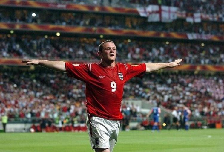 2004欧洲杯英格兰被谁淘汰「回忆是回不去的记忆2004欧洲杯英格兰队主力均已退出国家队」