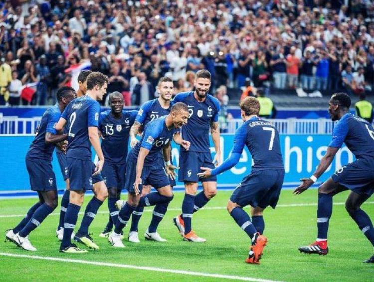 世界杯预选赛法国打波黑「卫冕冠军外媒列法国队世界杯首发博格巴无缘克罗斯入选」