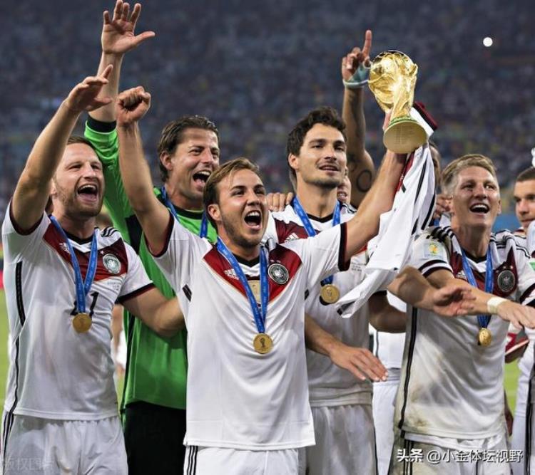 世界杯方面「世界杯又一经典诞生科技与艺术的化身曾见证德国高光和低谷」