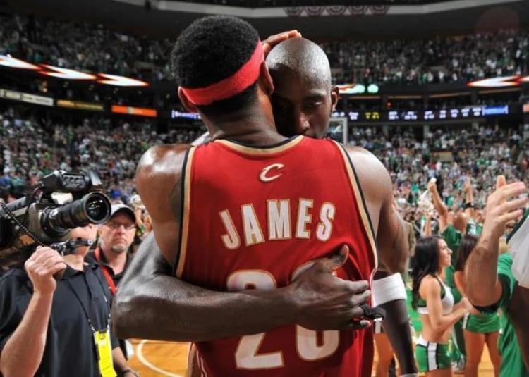 勒布朗詹姆斯篮球励志名言「NBA经典名言第三期狼王一句名言影响詹皇生涯轨迹」