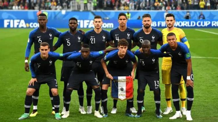 法国国家队足球世界杯夺冠阵容「卫冕冠军足球世界杯最佳阵容盘点系列之法国队」