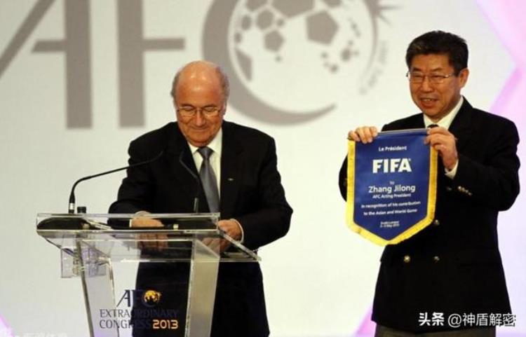 中国足球如果进世界杯会怎样「假如中国男足踢进世界杯会发生什么中国球迷会是最疯狂的球迷」