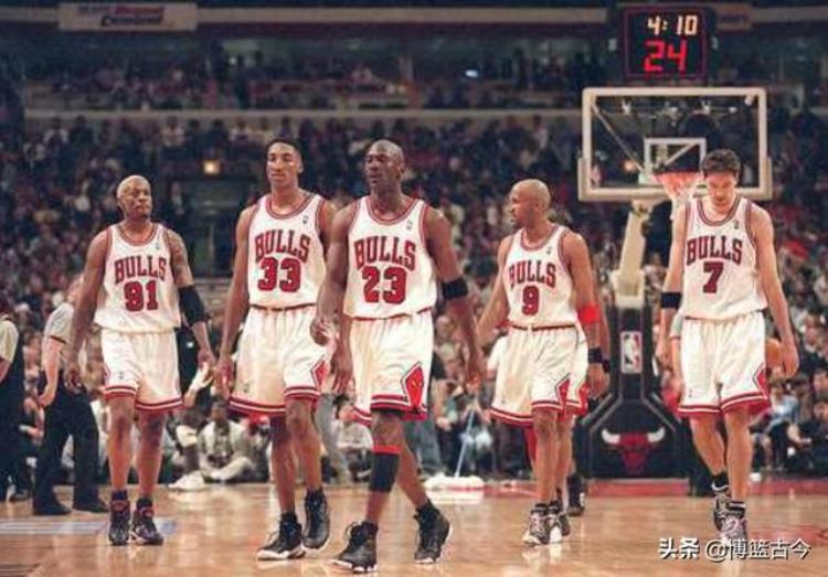 公牛王朝和湖人王朝哪个强「谁是NBA历史最强球队王朝公牛OK湖人还是五小勇士」