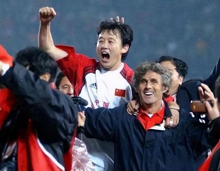 国足回忆录21年前他们提前两轮打进了世界杯「国足回忆录21年前他们提前两轮打进了世界杯」