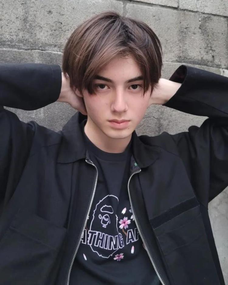 日本17岁男星「十七岁的日本男模AlexSho好可爱的男孩子」