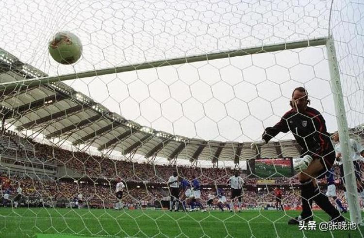 2002年世界杯小罗表现如何,10大阴险的进球小罗两次上榜