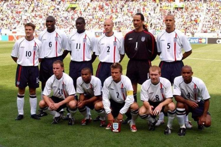 小罗的封神之战－重温2002年韩日世界杯巴西队对英格兰的经典之战