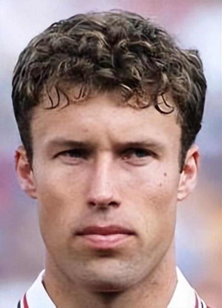 1998年世界杯球员回顾挪威队3号罗尼约翰森是谁,世界杯挪威队安德森