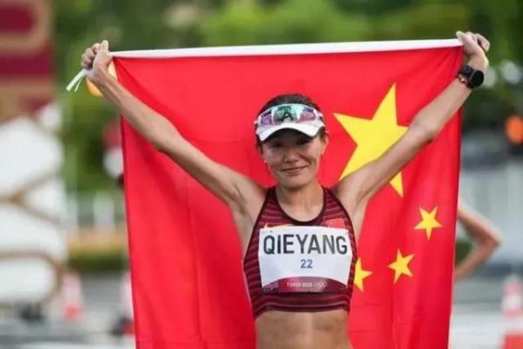 中国选手切阳什姐获得2012年伦敦奥运会20公里竞走金牌