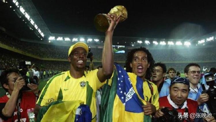 小罗2002年世界杯全记录VS国足收获处子球经典任意球戏耍西曼