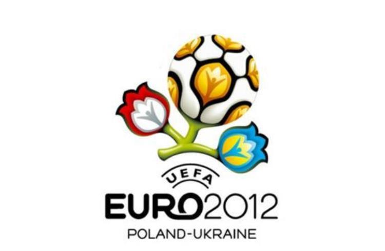 2012欧洲杯决赛红牌「历届欧洲杯回顾之2012红色帝国登峰造极」