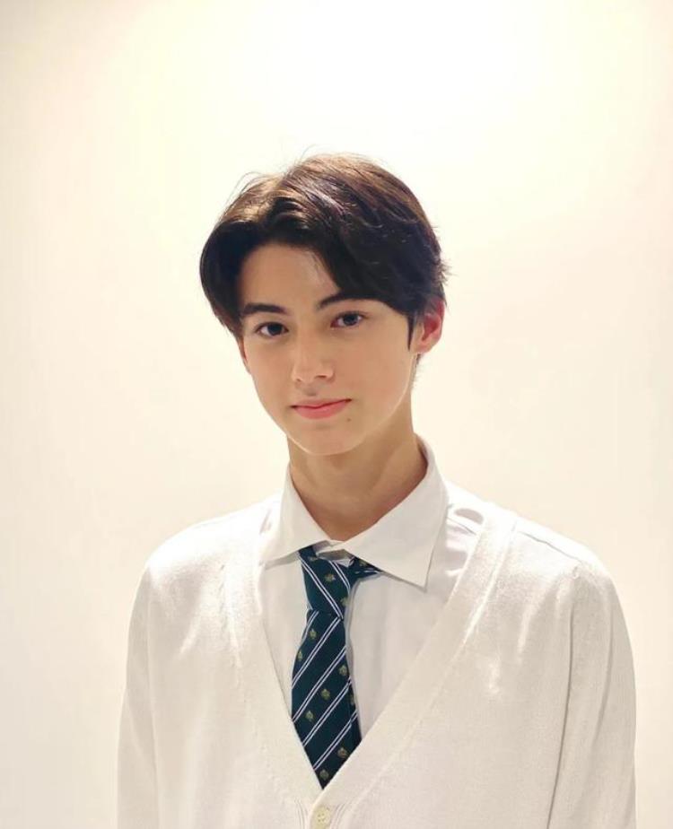 日本17岁男星「十七岁的日本男模AlexSho好可爱的男孩子」