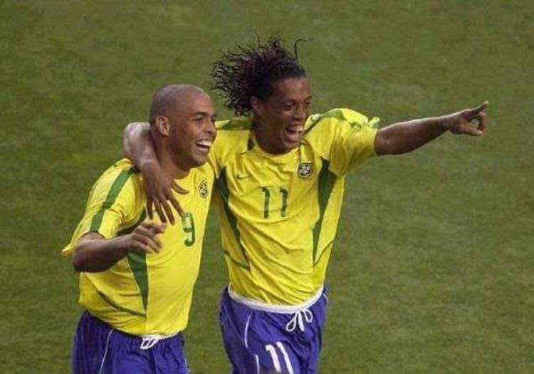 2002年世界杯英雄志大小罗纳尔多的传奇