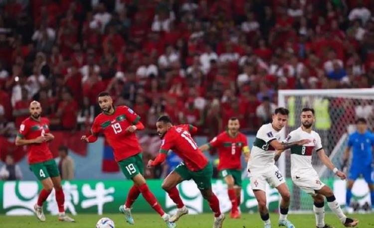 葡萄牙悲情出局C罗痛哭流涕5届世界杯落幕没有梅罗大战了