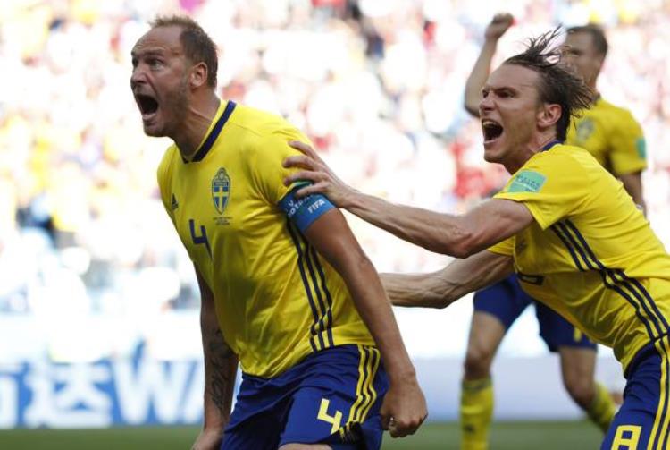 瑞典犯规「VAR改判瑞典罚进12码1比0险胜韩」