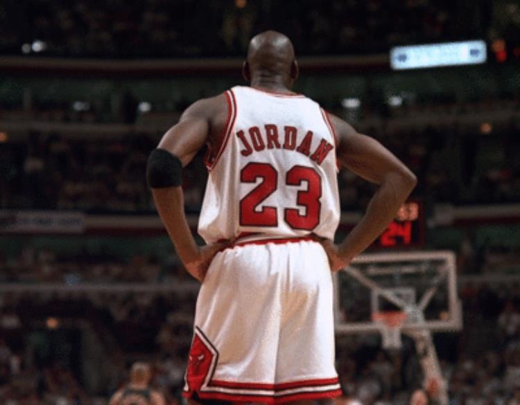 NBA最具代表性的5种发型答案将脏辫发扬光大罗德曼无人能模仿