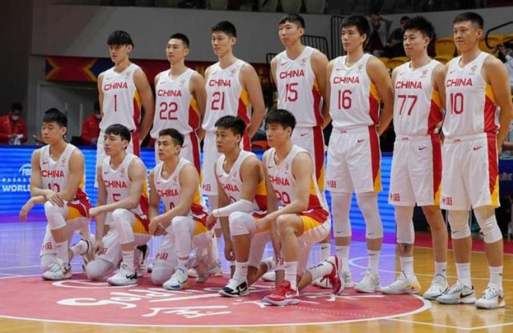 nba球星lv「绿灯30岁NBA球星入籍中国短短4天大反转媒体人几乎没要钱」