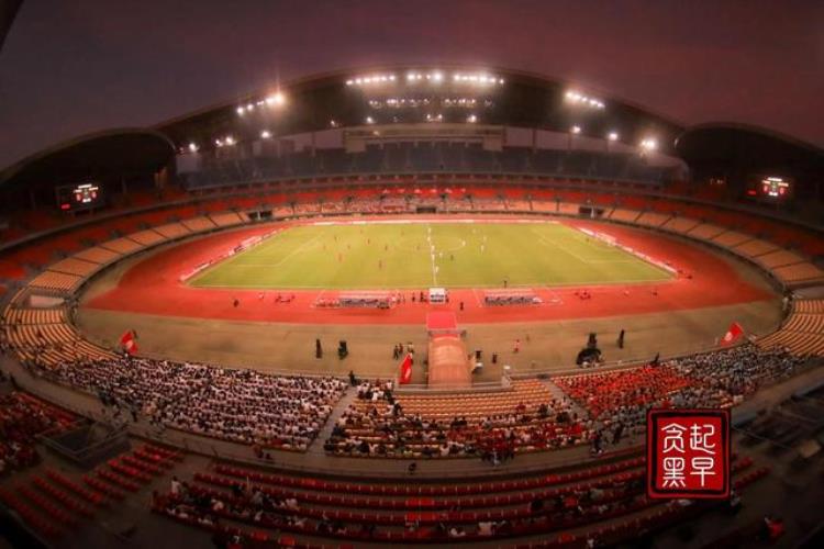 2023中国足协杯赛在南宁广西体育中心开赛