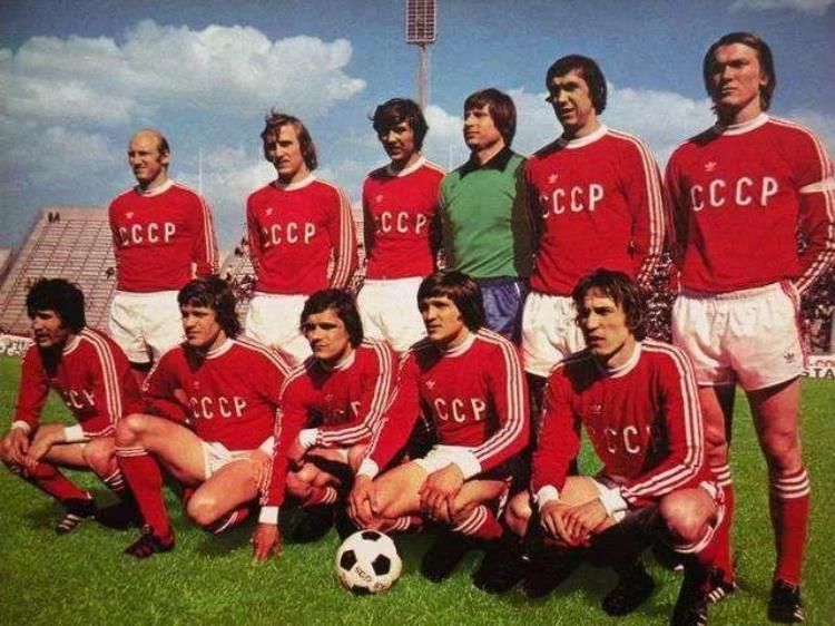 俄罗斯足球历史战绩「俄罗斯足球的故事继苏联四强后4次进世界杯杀进16强创历史」