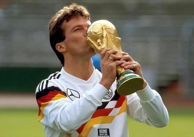 从世界杯冠军到小组出局德国队怎么了「从世界杯冠军到小组出局德国队怎么了」