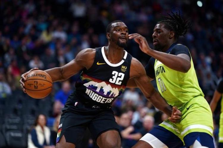 ?NBA手最大的15人小卡乔丹领衔多人掌宽预测身高竟2米62