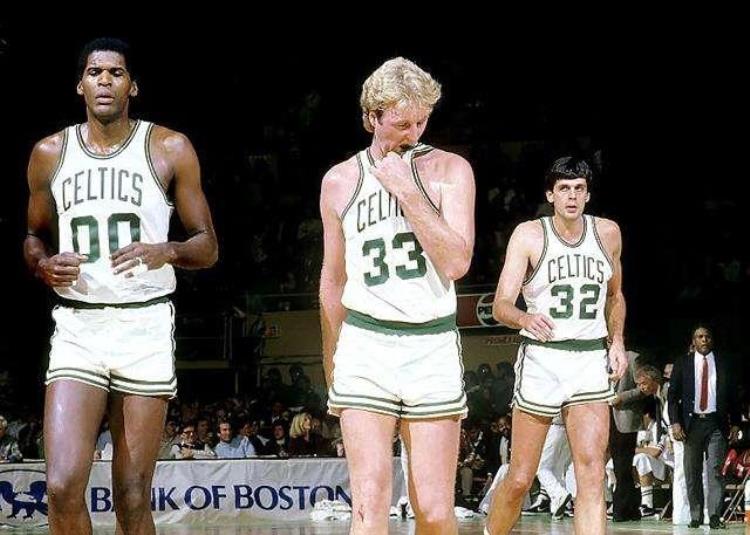 nba历史最强阵容公布「重排NBA历史5大最强阵容19年勇士排第二榜首阵容实至名归」