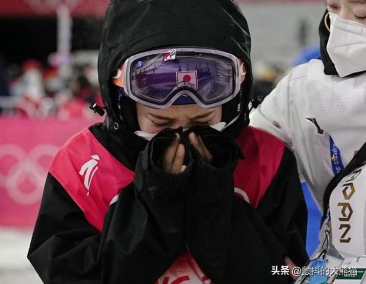 因违反服装规定再次丧失比赛资格这下不能怪北京冬奥会偏心了吧