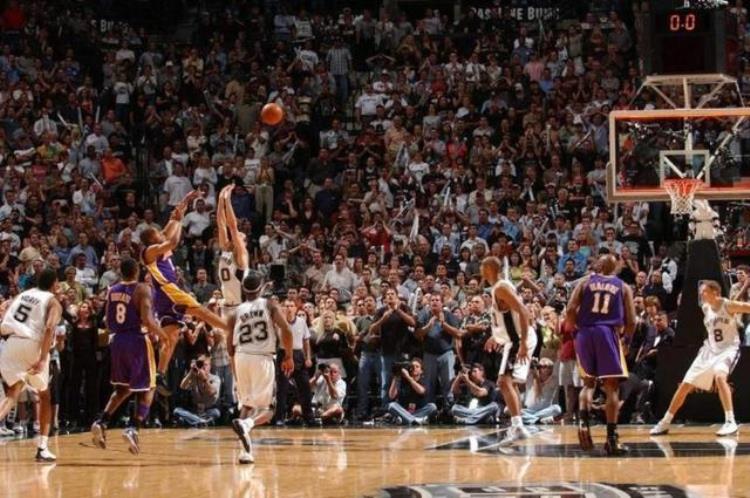 nba最震撼十大反绝杀「别高兴的太早盘点NBA最神奇的十大反绝杀前三名实至名归」