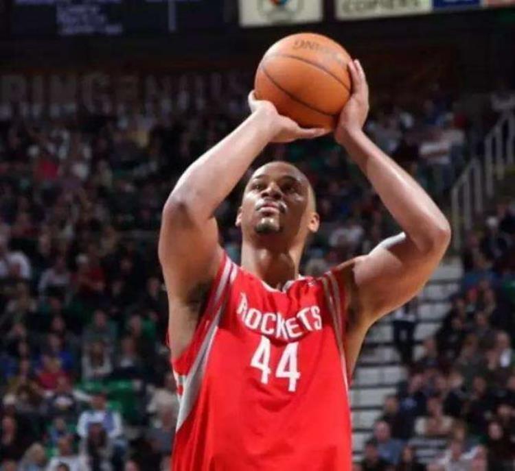 奥尼尔投篮热图「NBA5大最丑投篮诺阿三八式奥尼尔单手投篮第1丑到辣眼睛」
