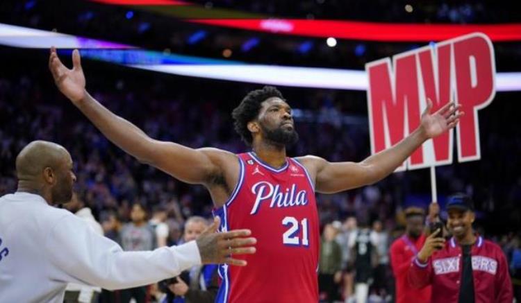 nba现役四大中锋怎么排的「NBA现役四大中锋怎么排」