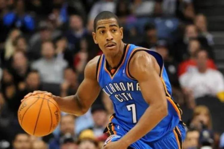 nba效力过球队最多的球员「美媒列出NBA历史上效力不同NBA球队最多的11名球员」