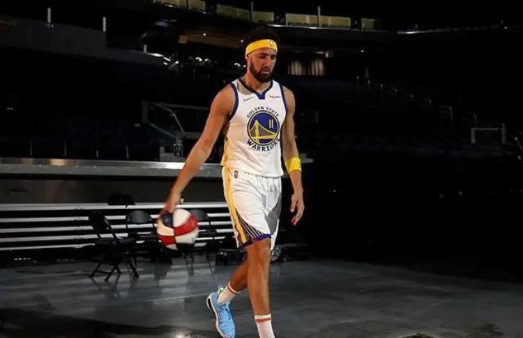 八位nba励志文案怎么写「八位NBA励志文案」