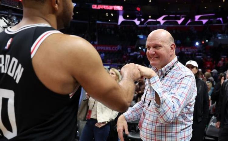 nba小卡「小卡扣疯了双星连线助飞38分威少超越刺客卢指导玩明白了」